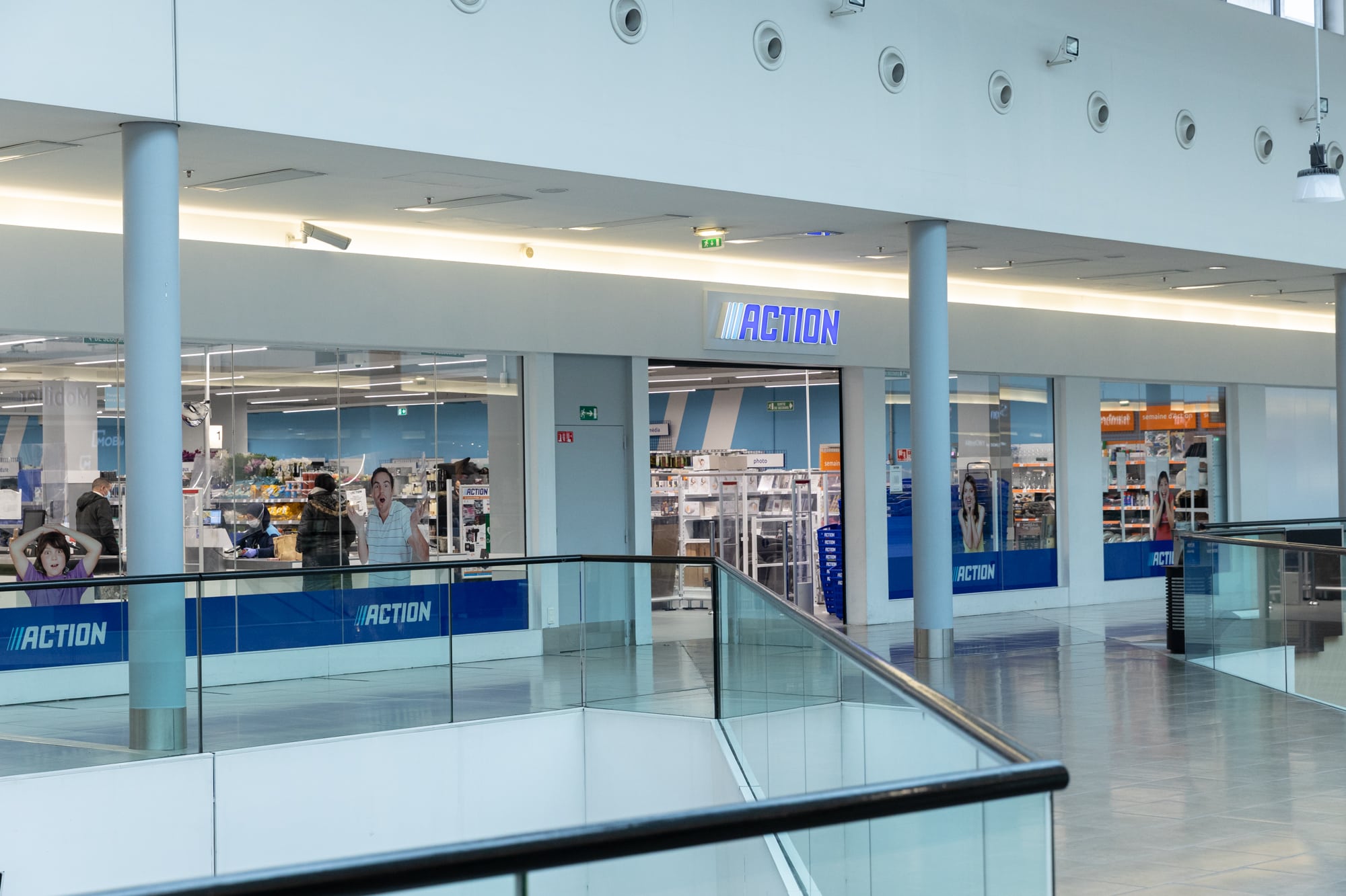 Magasin Action au centre commercial Domus Paris