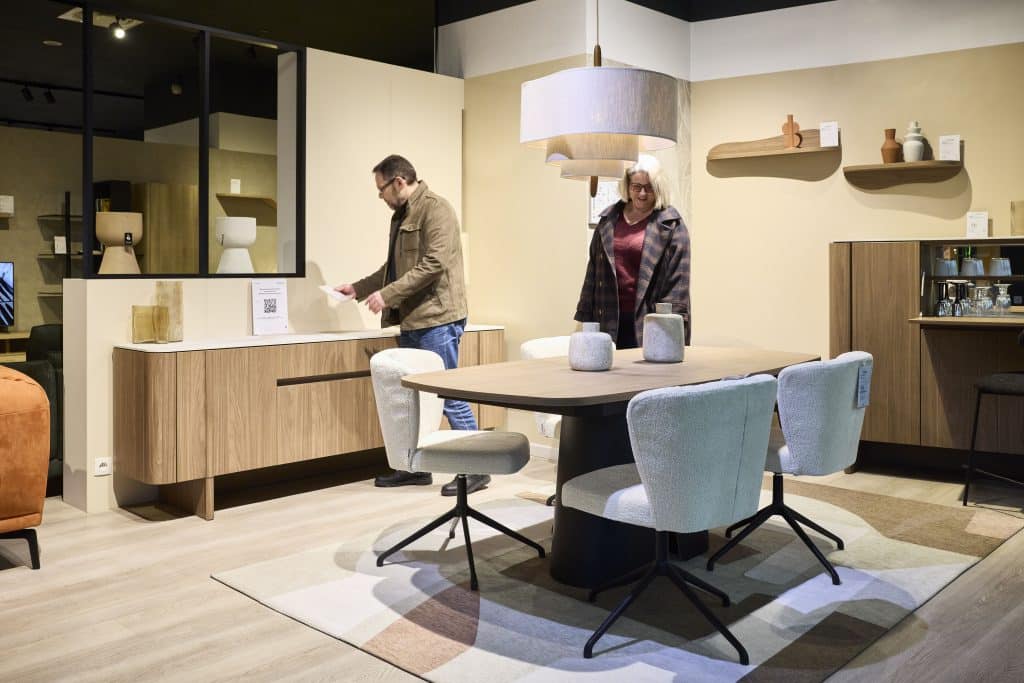Interieur magasin de meuble Gautier centre commercial Domus Paris