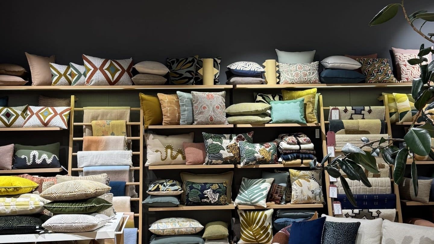 Intérieur magasin décoration Madura centre commercial Domus