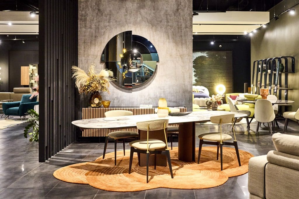 Salle à manger Roche Bobois Domus Paris
